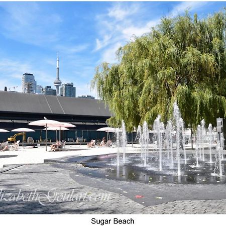 Three-Bedroom Condo With Free Parking Nearby Cn Tower With Lake View Toronto Exterior photo